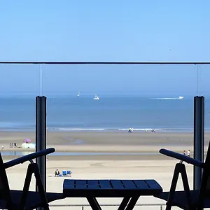 North Sea View With Parking Appartement Middelkerke